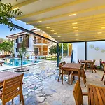 Hotel Elizya Boutique *
