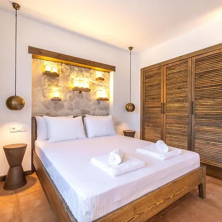 Elizya Boutique Hotel *